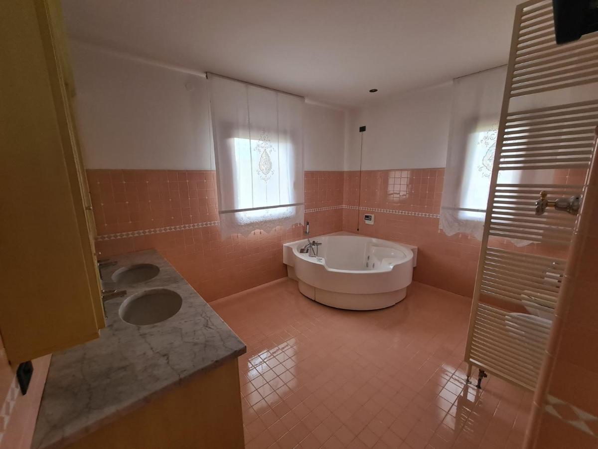 Bed & Breakfast Rezzonico Bassano del Grappa Extérieur photo